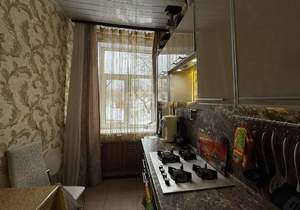 3-к квартира, вторичка, 64м2, 1/2 этаж