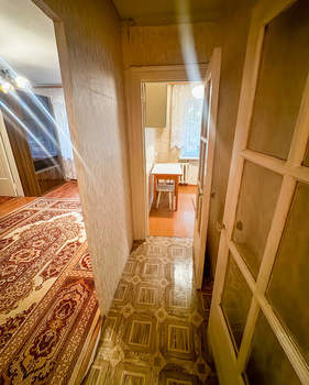 2-к квартира, вторичка, 42м2, 1/5 этаж