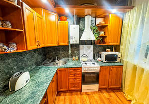 3-к квартира, вторичка, 75м2, 1/2 этаж