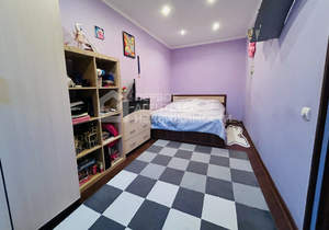 2-к квартира, вторичка, 42м2, 5/5 этаж