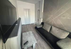3-к квартира, вторичка, 52м2, 1/2 этаж