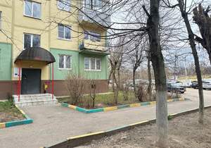 2-к квартира, вторичка, 42м2, 4/5 этаж