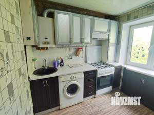 3-к квартира, вторичка, 56м2, 3/5 этаж