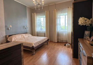 2-к квартира, вторичка, 77м2, 3/4 этаж