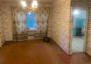 2-к квартира, вторичка, 42м2, 1/2 этаж