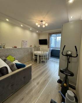 2-к квартира, вторичка, 58м2, 4/14 этаж