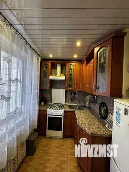 2-к квартира, вторичка, 42м2, 1/9 этаж