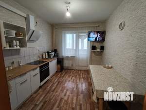 2-к квартира, вторичка, 60м2, 12/16 этаж