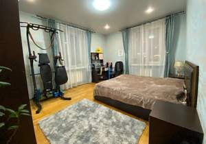 3-к квартира, вторичка, 95м2, 2/4 этаж