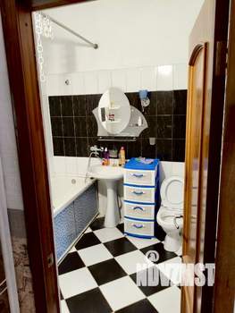 2-к квартира, вторичка, 67м2, 1/1 этаж
