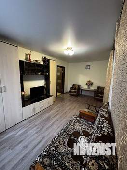 2-к квартира, вторичка, 42м2, 1/9 этаж