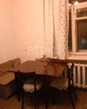 3-к квартира, вторичка, 70м2, 4/4 этаж