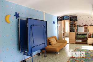 4-к квартира, вторичка, 217м2, 3/6 этаж