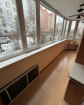 2-к квартира, вторичка, 66м2, 1/1 этаж