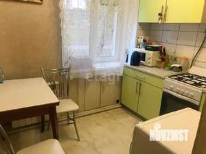2-к квартира, вторичка, 43м2, 1/4 этаж