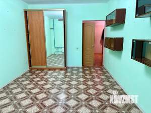 2-к квартира, вторичка, 60м2, 1/16 этаж